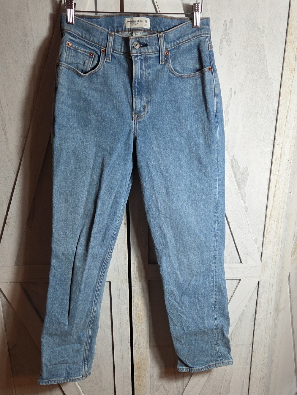 Abercrombie & Fitch The '90s Straight Mid Rise Curve Love Jeans Size 26 Short